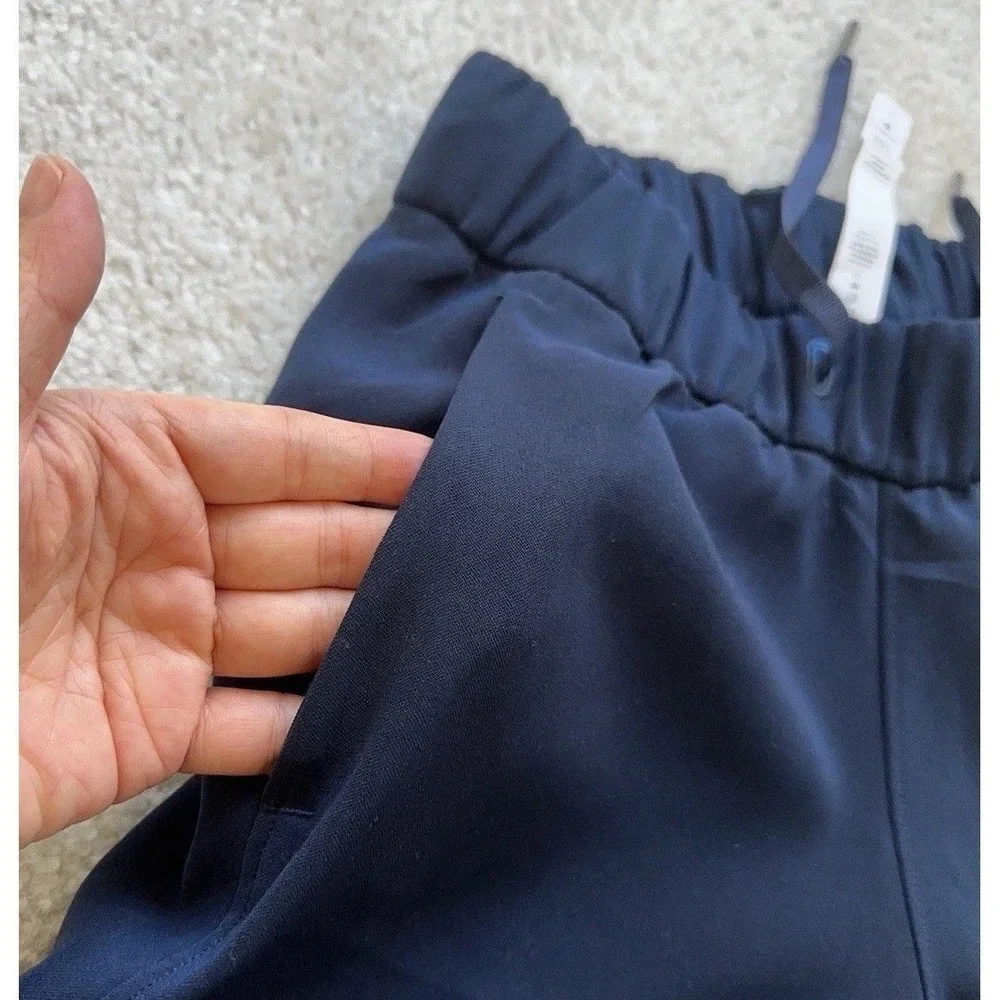Lululemon Dark Navy Synch Waist Casual Pants Women Size 0